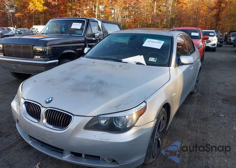 2006 BMW 530Xi из США, поврежденный, VIN WBANF73596CG68679